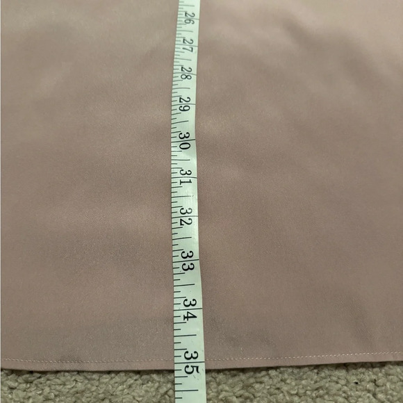 H&M PINK DRESS WITH SCALLOPED TRIM SIZE LARGE - Picture 8 of 8